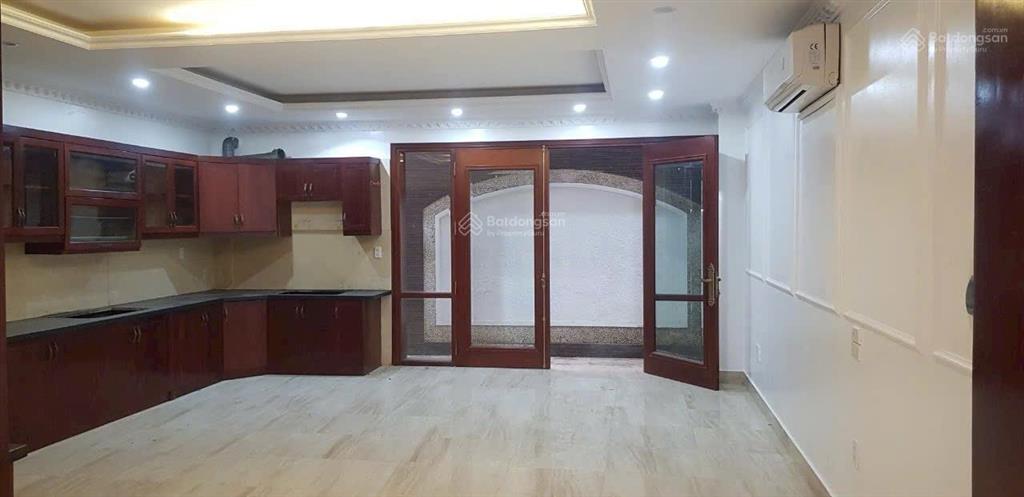 Cho thuê nhà ngõ 603 lạc long quân võ chí công tây hồ, hà nội