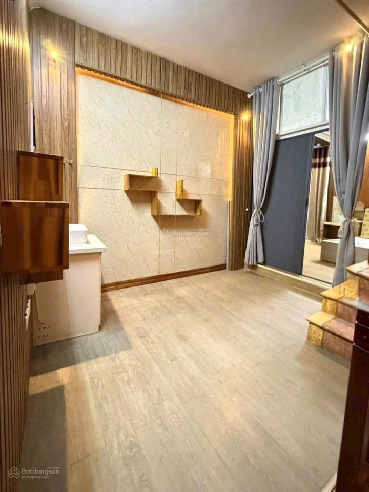 Cho thuê nhà phố nguyễn chế nghĩa cửa nam, hoàn kiếm