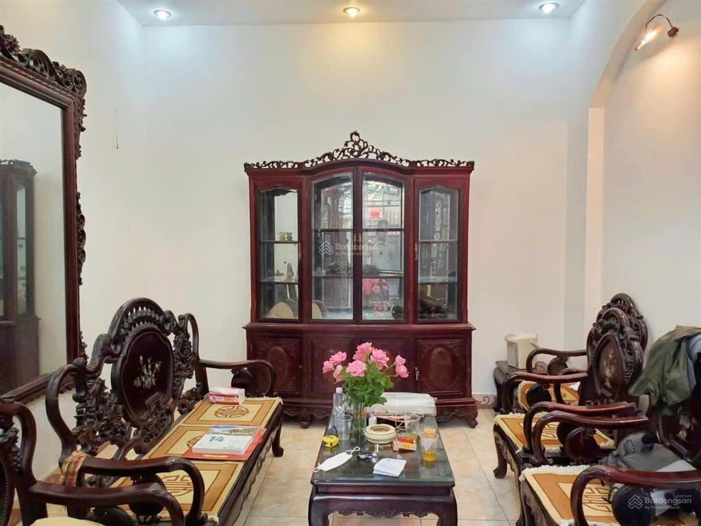 Cho thuê nhà nguyên căn đầu phố kim mã, giao giang văn minh vạn bảo núi trúc