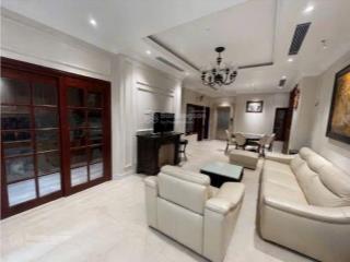 Cho thuê nhà nguyên căng tại ngõ 535 kim mã ba đình. hotline 0886 025 ***