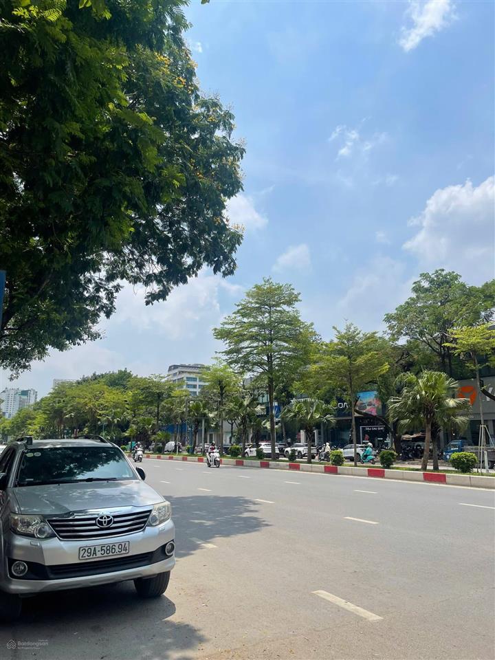 Chính chủ gửi bán mảnh đất đẹp 153m2, ngõ ô tô, tại hoàng quốc việt