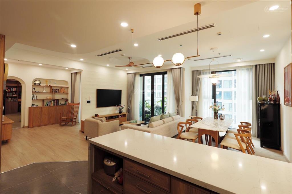 Bán căn hộ 5 phòng ngủ lô góc view hồ tại masteri west heights full nội thất xịn sò