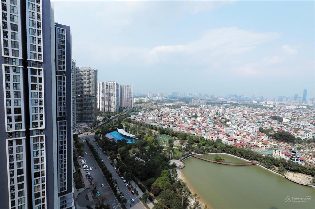 Bán căn hộ 5 phòng ngủ lô góc view hồ tại masteri west heights full nội thất xịn sò