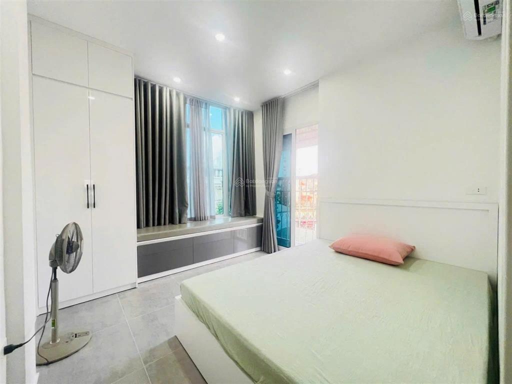 Bán nhà tập thể 2 ngủ siêu đẹp tại trung tâm phố cổ hoàn kiếm