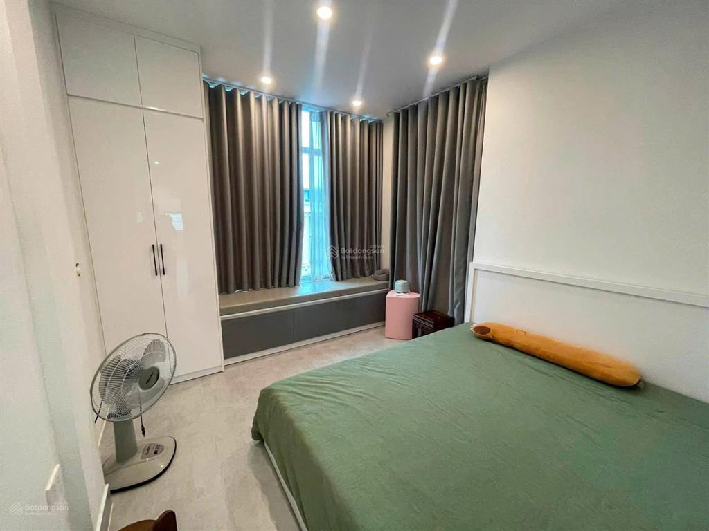 Bán nhà tập thể 2 ngủ siêu đẹp tại trung tâm phố cổ hoàn kiếm