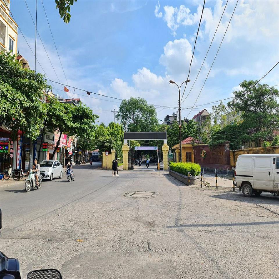 ✨   ĐẤT KINH DOANH ĐẮC ĐỊA tại Trâu Quỳ, Gia Lâm, Hà Nội. 64m2, mt 6m. Lh 0989894845 ✨