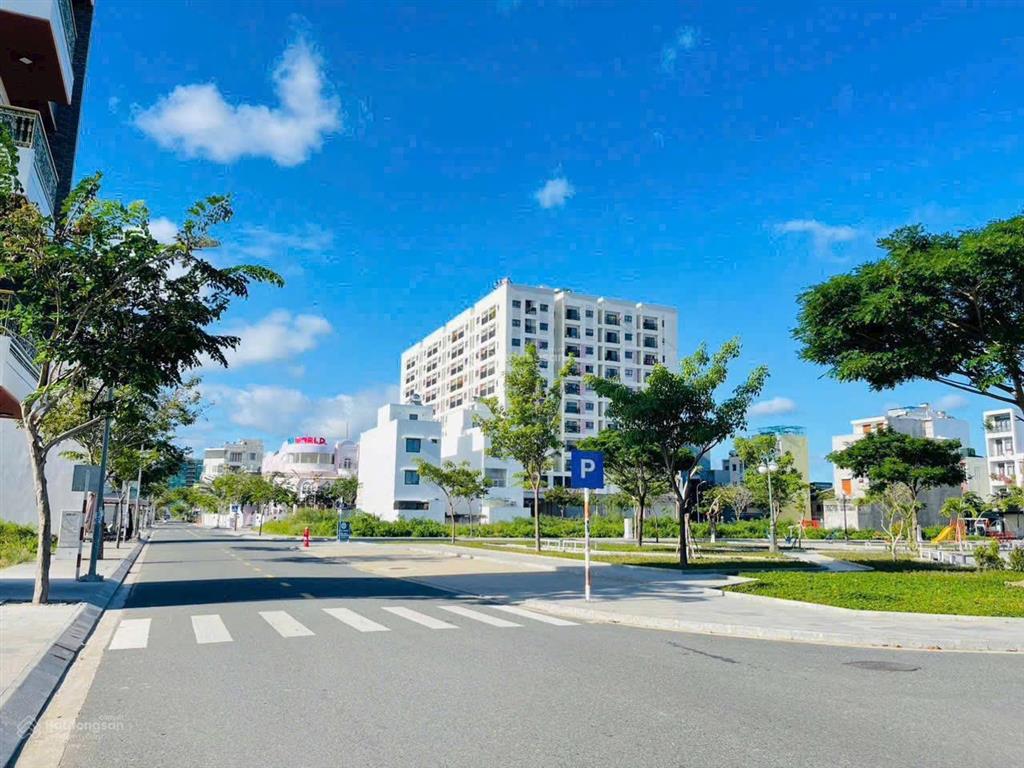 Chỉ 9,6 tỷ sở hữu nhà thô, 3 tầng vcn phước long 2, mt đường a3. có sổ ngày sau 3045 ngày.