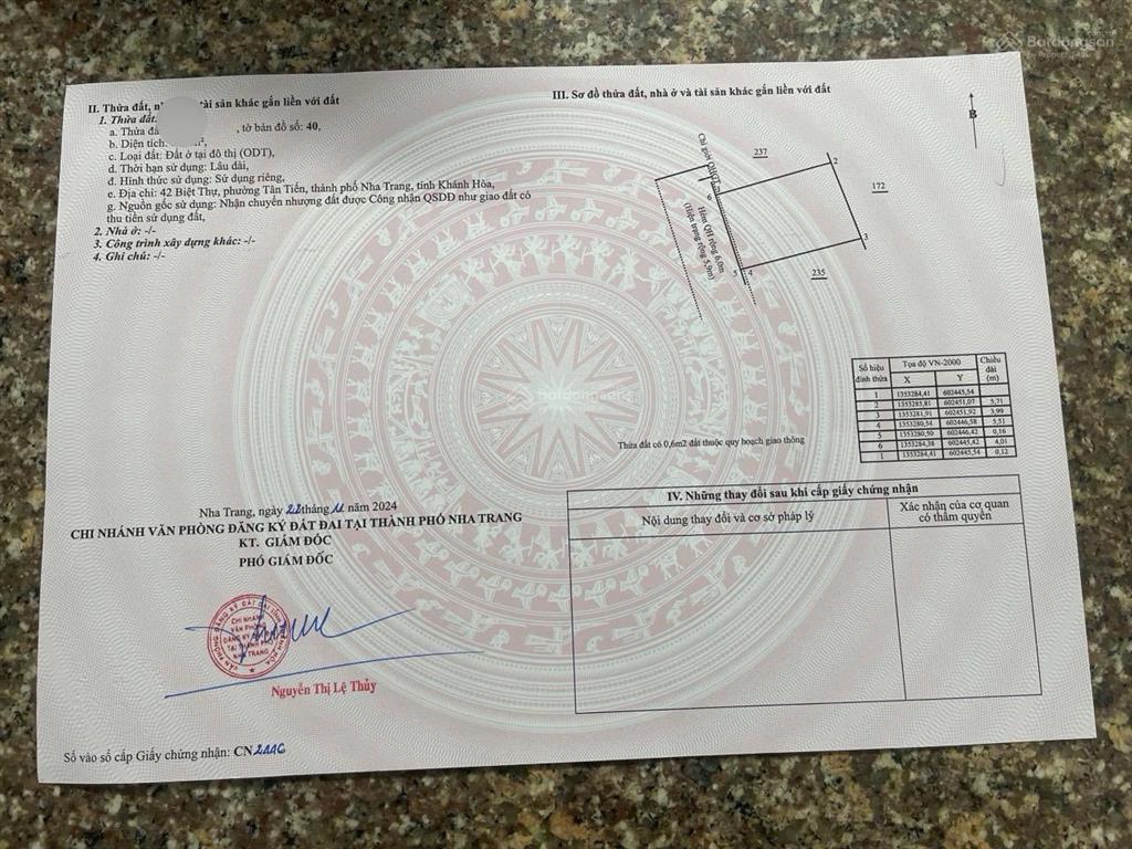 Cần bán nhà 2 tầng, hẻm ô tô, đường biệt thự, hạ giá chỉ còn 4,2 tỷ.