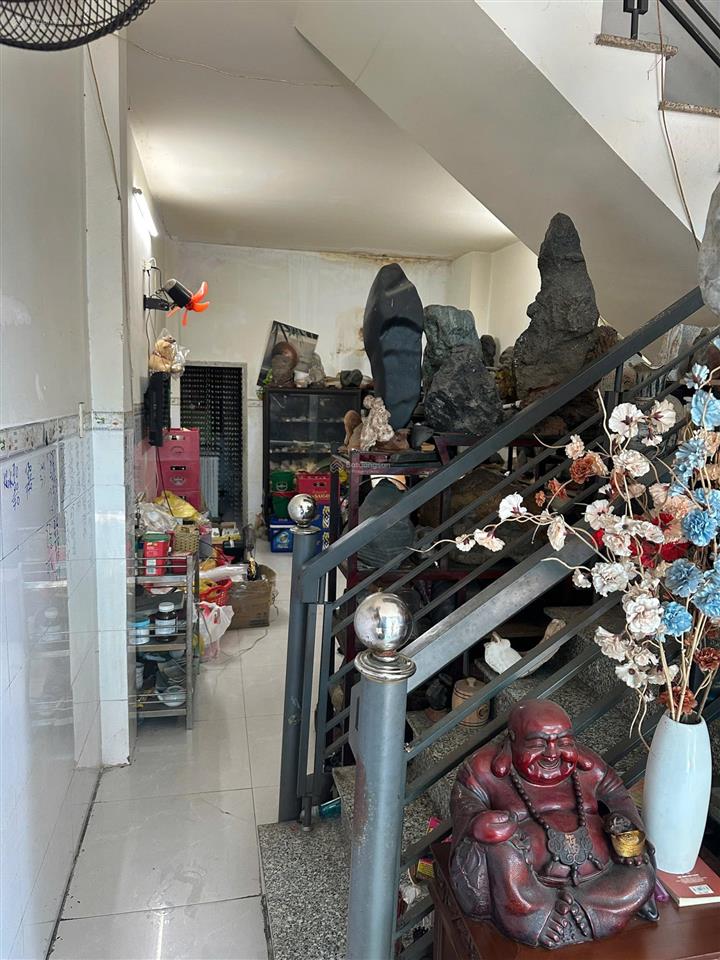 Căn góc nhà 2 tầng, 2 mặt tiền đồng nai trung tâm nha trang, chỉ 5,8 tỷ.  0916 377 ***