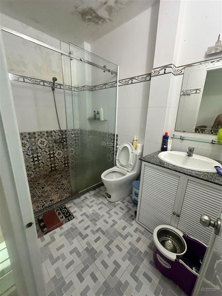 Bán nhà 2 tầng mặt tiền đường đào duy anh, rộng 10m, 90m2 ngang 6m, giá 4 tỷ 750