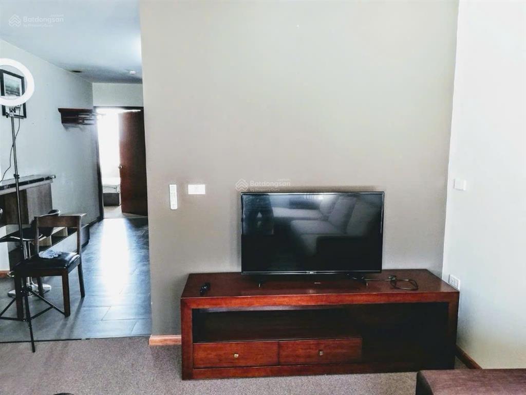 Chính chủ cần bán căn nhà 72m2 x 5 tầng mặt phố âu cơ tiếp giáp với xuân diệu, từ hoa, tây hồ, hn