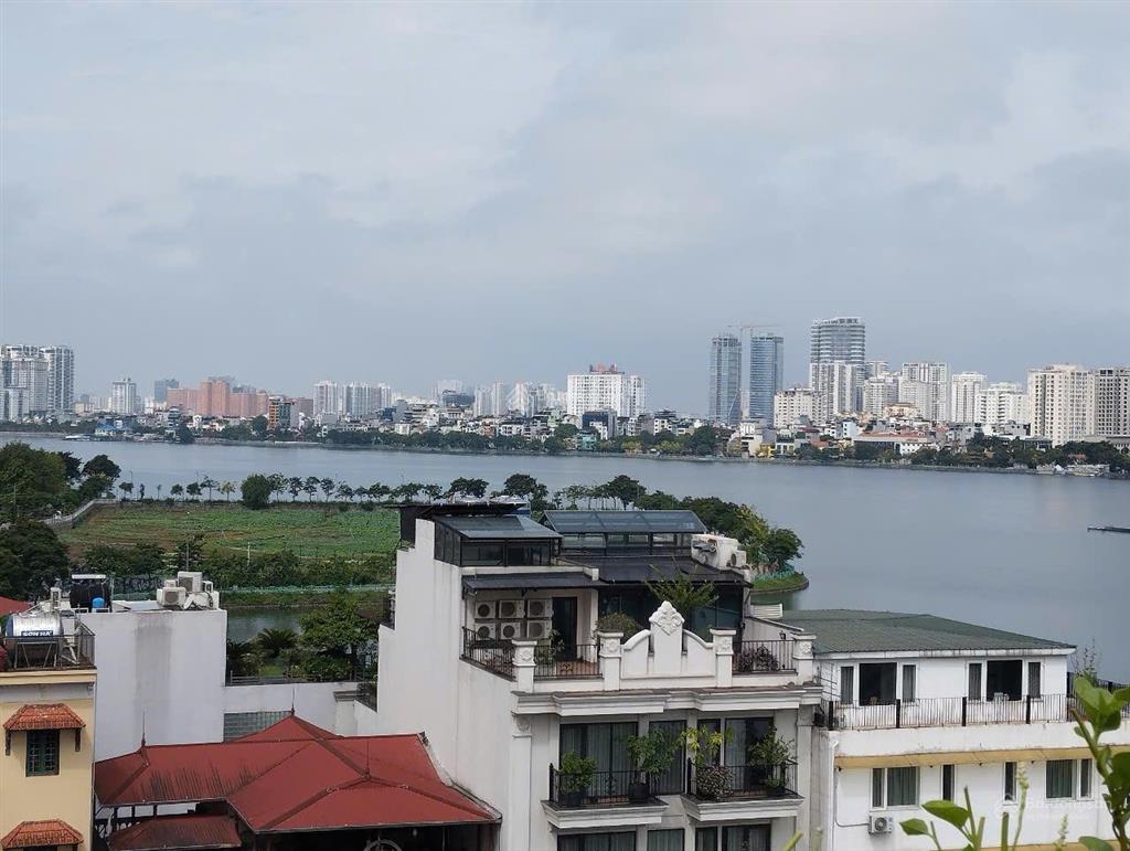 Siêu víp mảnh đất tại tô ngọc vân đang bán, diện tích 121m2, mặt tiền quyền lực, lô góc.