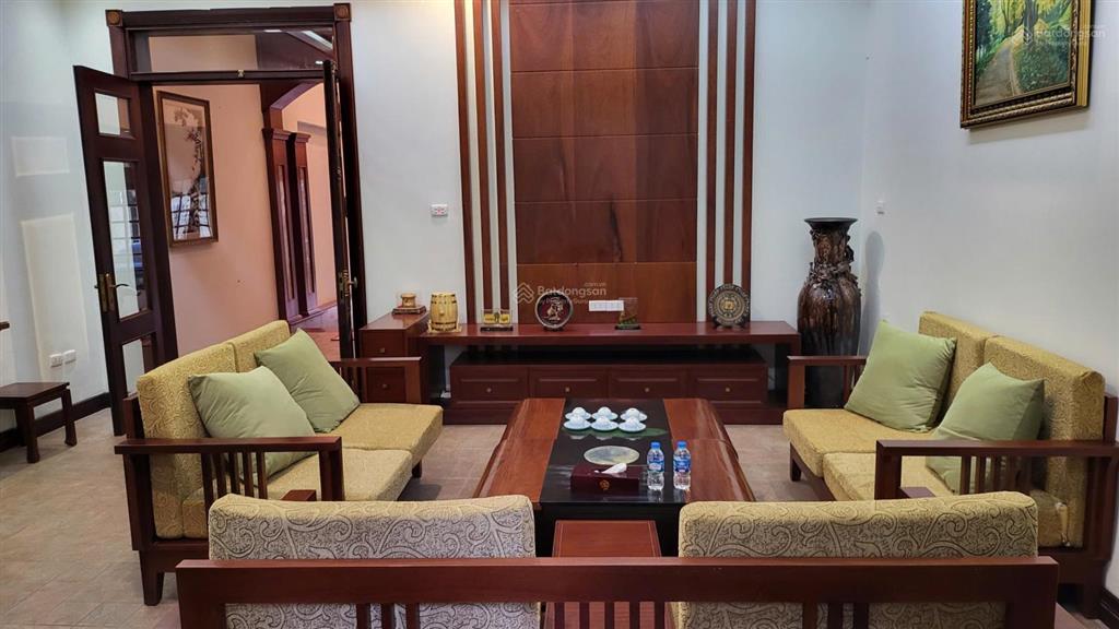 Chính chủ cần bán căn nhà lô góc rất mới tại phố tô ngọc vân 136m2x6 tầng, mặt tiền 8m. giá 62tỷ