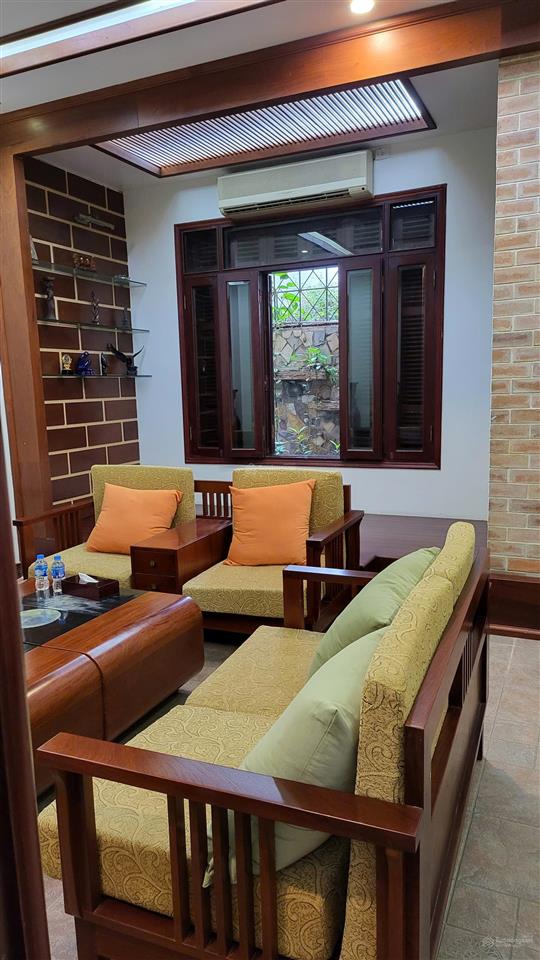 Chính chủ cần bán căn nhà lô góc rất mới tại phố tô ngọc vân 136m2x6 tầng, mặt tiền 8m. giá 62tỷ