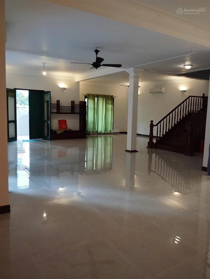 Bán biệt thự đường tô ngọc vân, khu vip người nước ngoài sinh sống 365m² x 3.5 tầng.