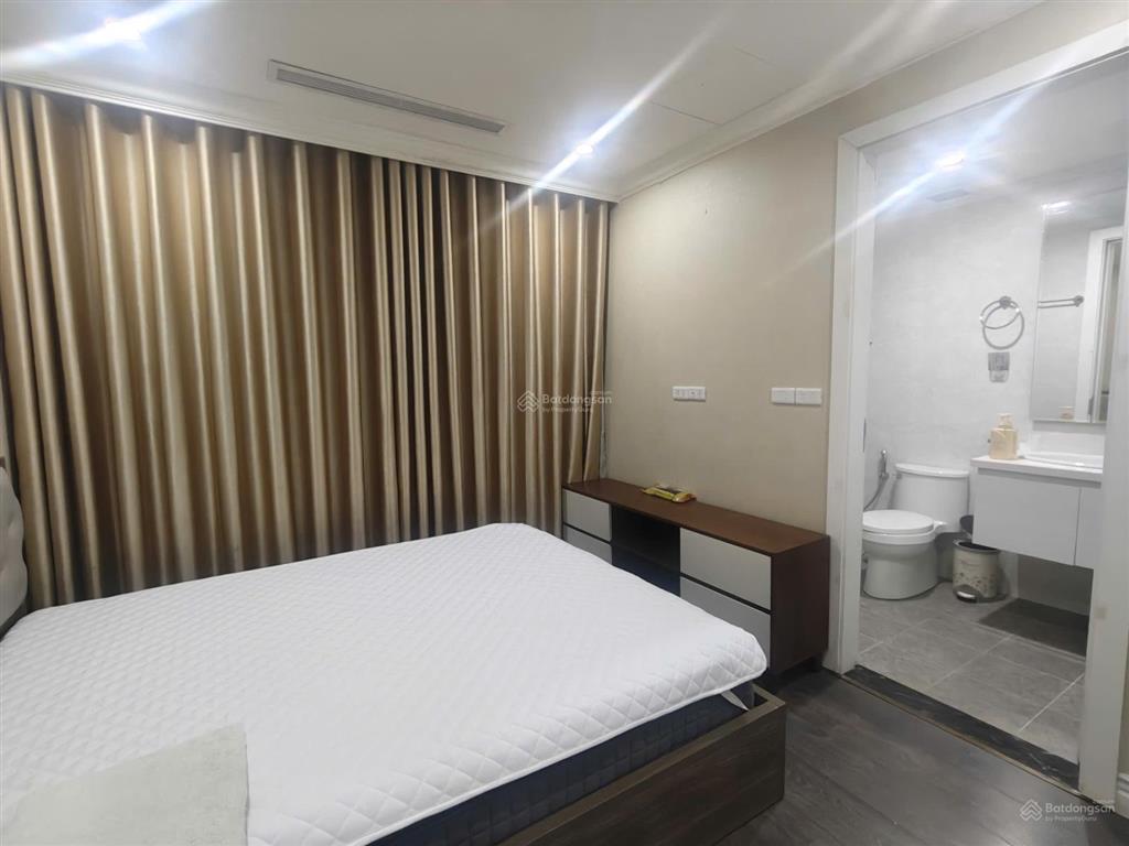 Chính chủ chuyển nhượng căn 3 ngủ giá 16,5 tỷ, tại tháp a tòa d’. le roi soleil số 2 đặng thai mai
