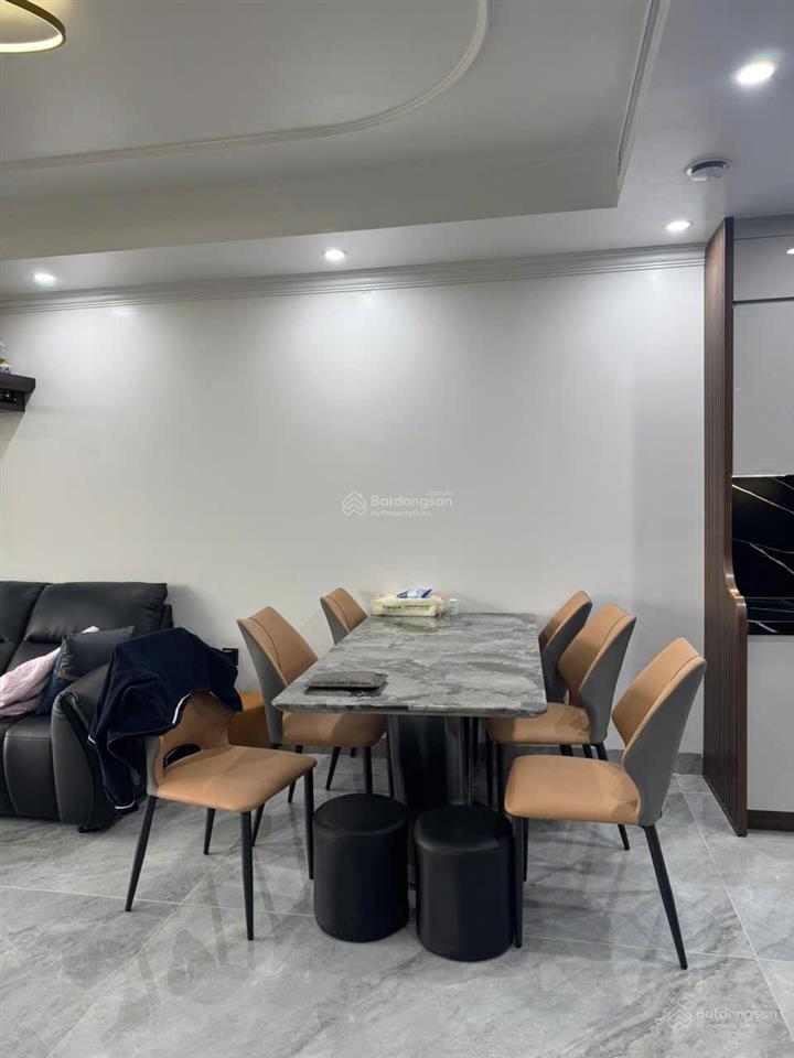 Chủ nhà mua shophouse làm kinh doanh nên cần bán căn 2 p ngủ 88m2 tại tòa d'leroi soleil xuân diệu