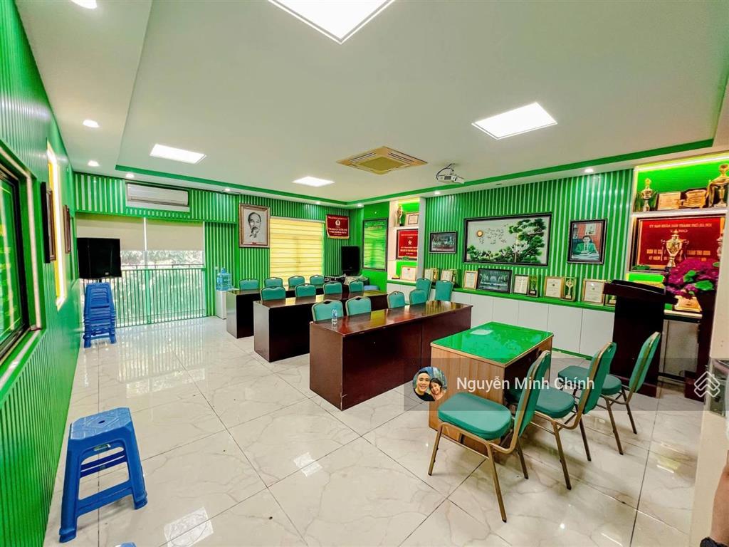 Cần bán building chuẩn văn phòng, lô góc bề thế 2 mặt, giá tốt cho khách mua
