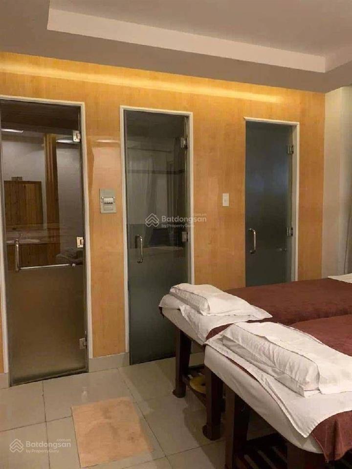 Dòng tiền 2.4 tỷ 1 nămsiêu phẩm lô góc 2mt  tt quận 7  ngang 9m  có hầm và thang máy 43 tỷ x