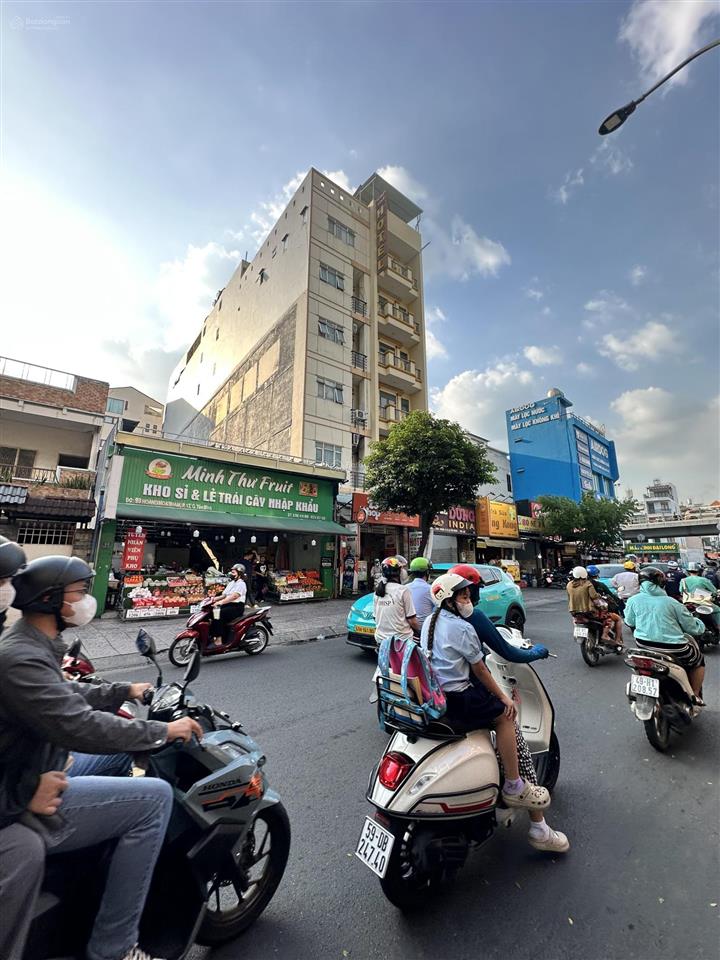 Mặt tiền hoàng hoa thám quận tân bình 8x40m chào 83 tỷ
