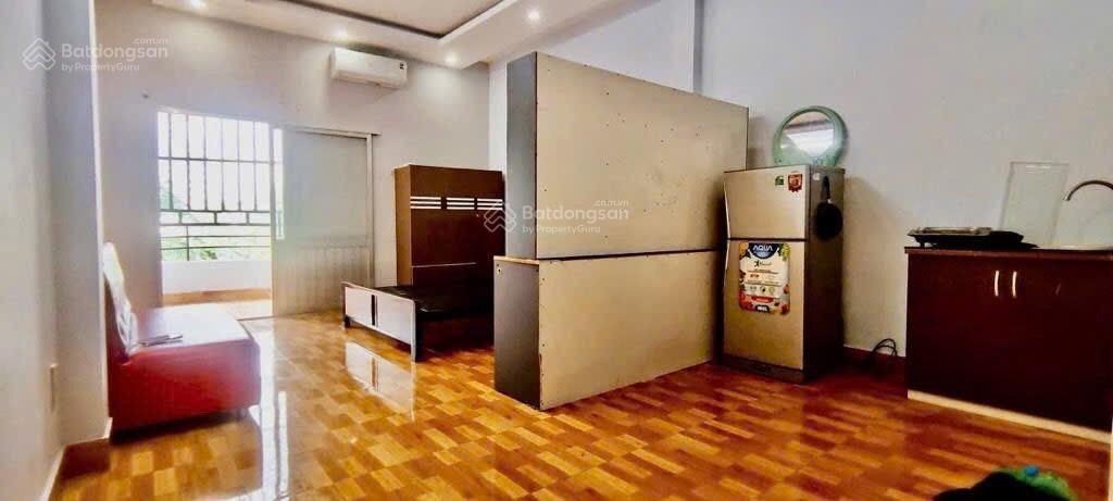 Mặt tiền kinh doanh bông sao quận 8 view công viên  70m²  4 tầng 11,6 tỏi thương lượng