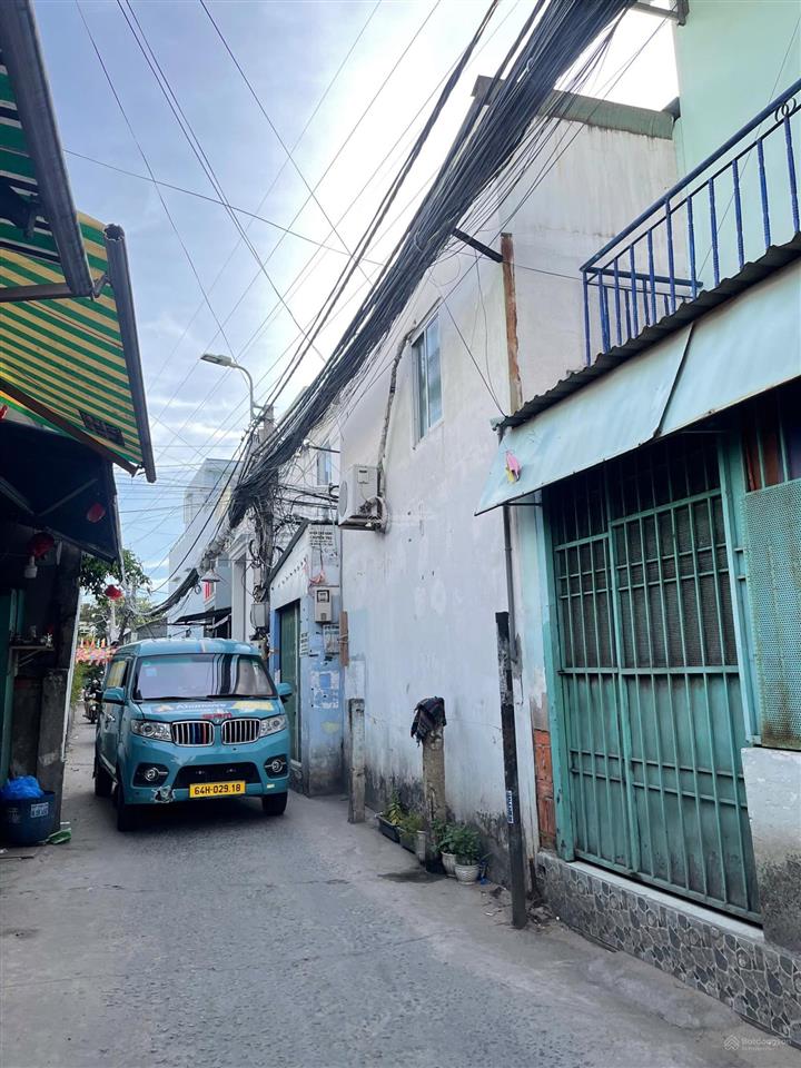 Nhà đẹp lô góc quận 7  61.6m²  3pn dưới trệt chỉ 5.65 tỷ  nở hậu tài lộc
