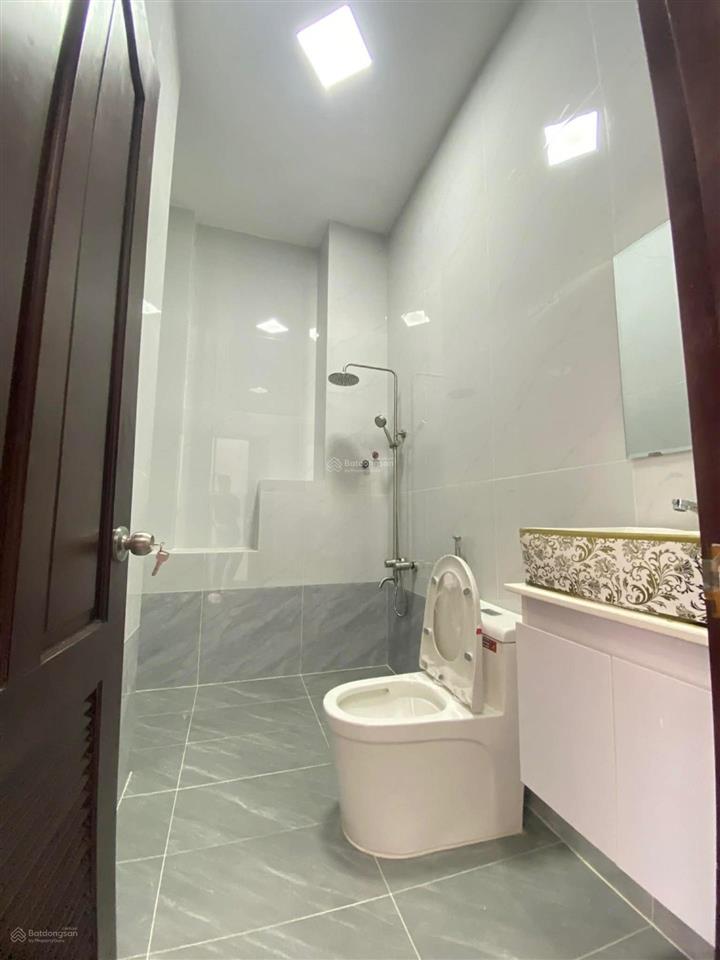 Mặt tiền bông sao, quận 8 view công viên 4 tầng chỉ 10,4 tỷ