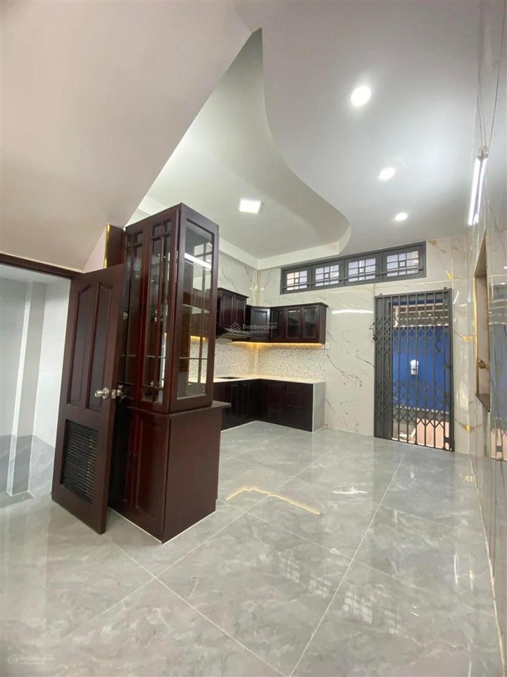 Mặt tiền bông sao, quận 8 view công viên 4 tầng chỉ 10,4 tỷ