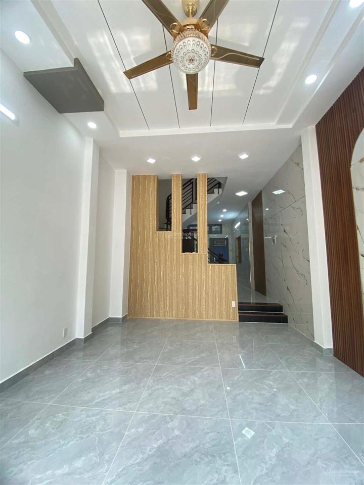 Mặt tiền bông sao, quận 8 view công viên 4 tầng chỉ 10,4 tỷ