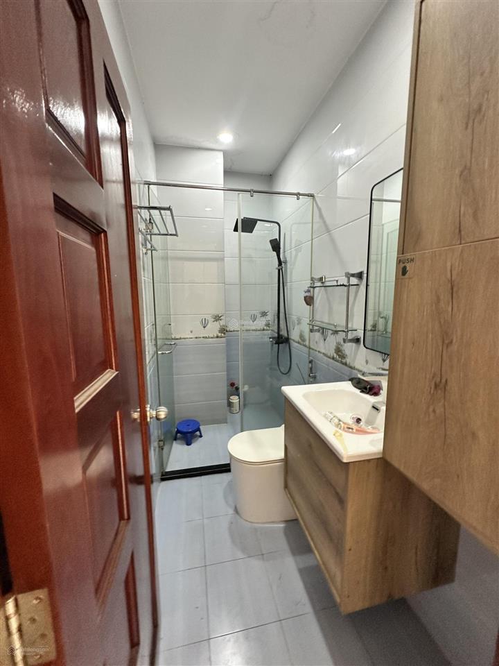 Bán nhà mặt phố tại khu dân cư 584 tân kiên, 5,9 tỷ, 80m2, view đẹp, đáng chú ý