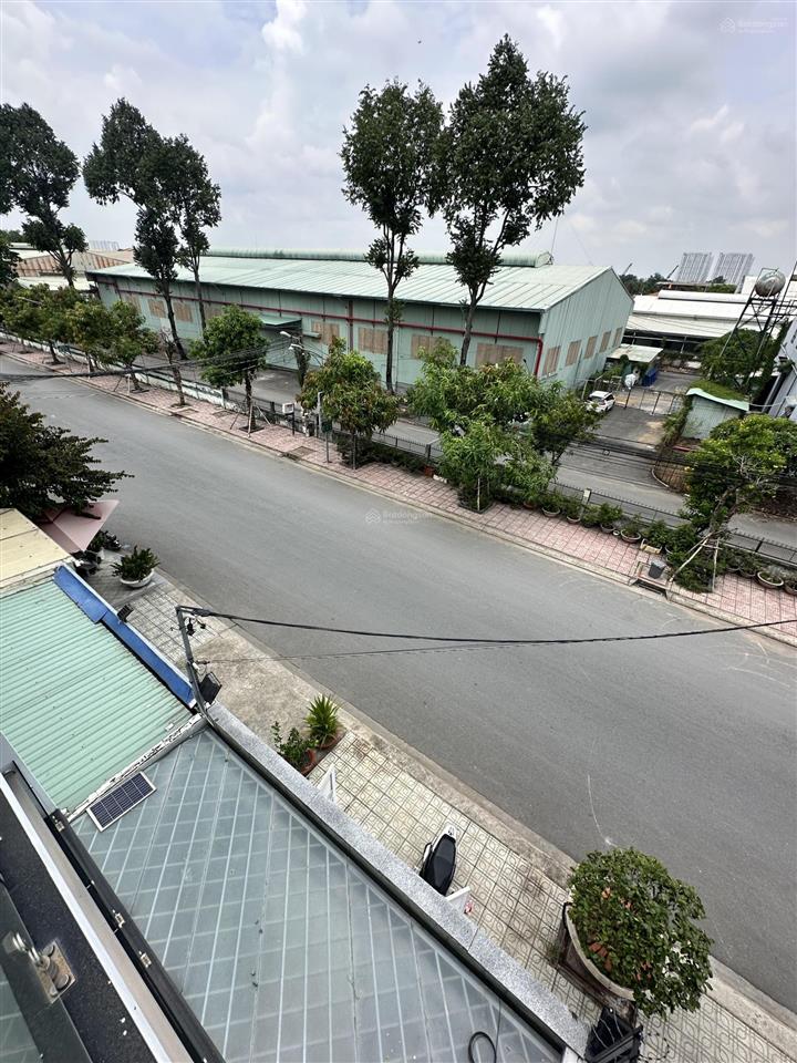 Bán nhà mặt phố tại khu dân cư 584 tân kiên, 5,9 tỷ, 80m2, view đẹp, đáng chú ý