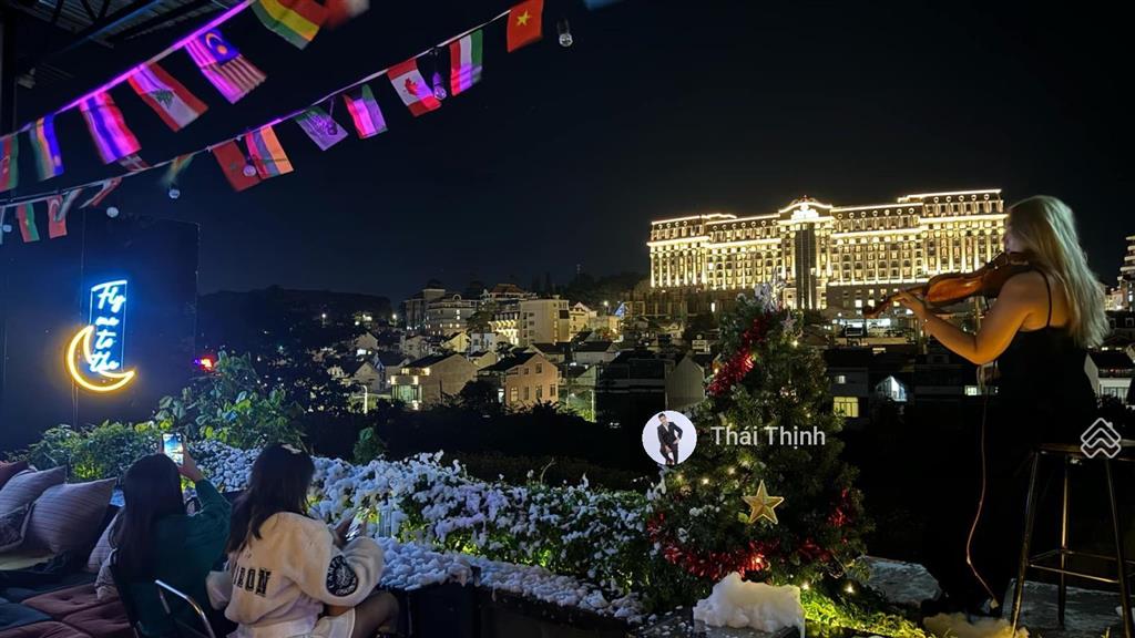 Bán nhà mặt tiền quang trung đà lạt tặng 1 quán bar đang hoạt động  110m2  ngang 7m view siêu đẹp