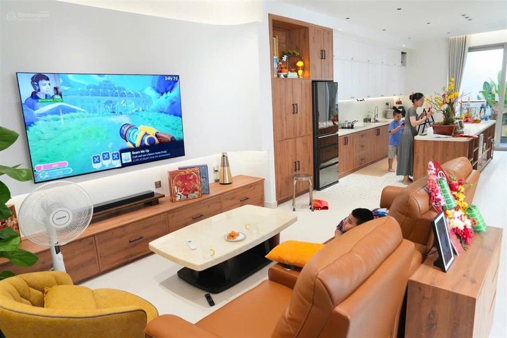 Mặt tiền khu biệt thự bca nguyễn văn quỳ, 17 tỷ, 158 m², 4pn, 4wc, 3 tầng ngang 9m