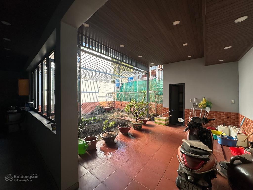 Villa mini quận 7  187m2  18x10m chỉ 8 tỷ. hiếm có