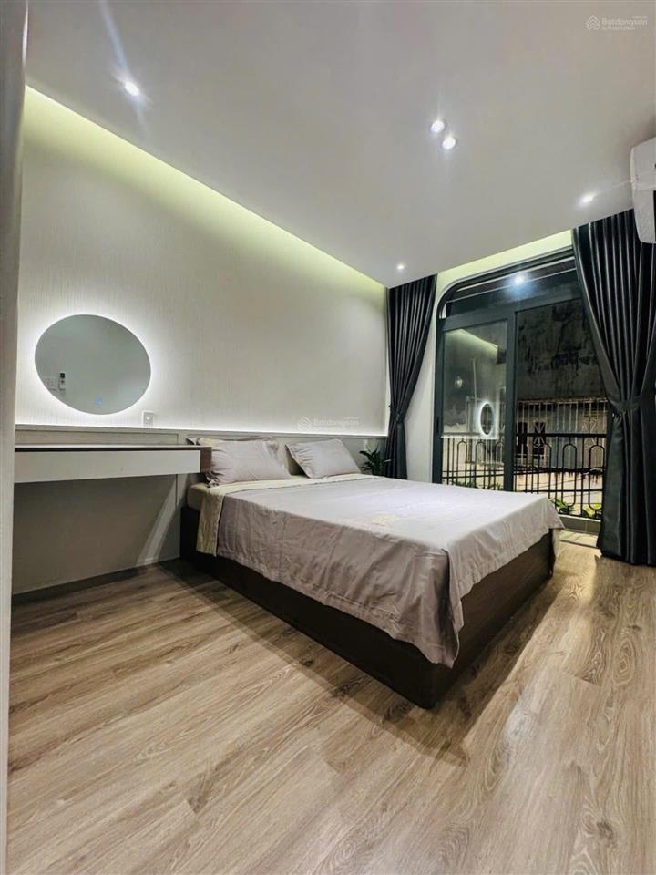 4 tỷ x  huỳnh tấn phát quận 7  nhà đẹp ở ngay ngang 5m bề thế full nội thất pháp lý chuẩn
