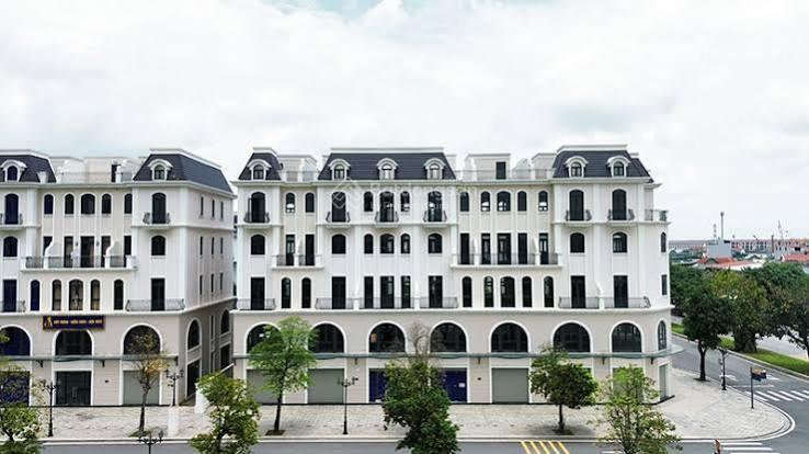 Bán cắt lỗ so với giá gốc gần 5 tỷ căn shophouse 2 mặt tiền sao biển đường 20m giá chỉ hơn 90tr/m2