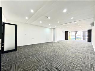 Cho thuê văn phòng 94 m², 23,5 tr/tháng (đã vat) miễn phí 18 chỗ để xe máy