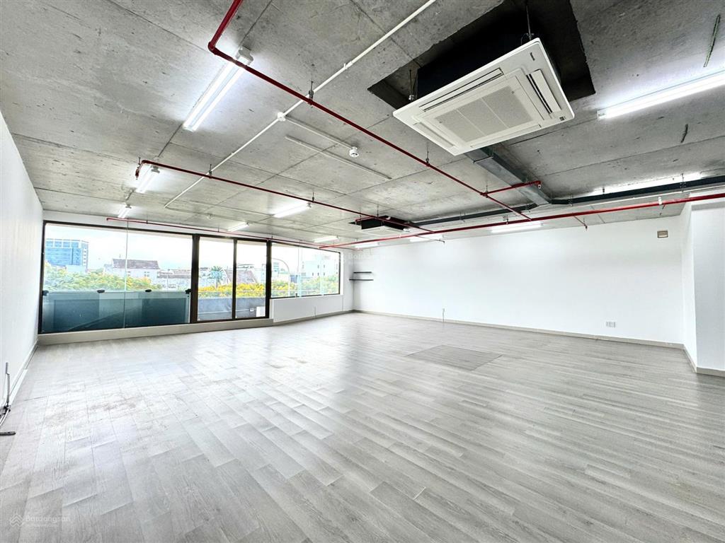 Danh sách top 7 văn phòng 180  250 m2 giá tốt, chỉ từ 41.6 tr/tháng,  0935 999 ***
