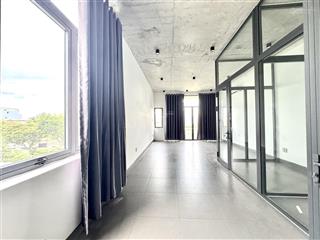 Cho thuê văn phòng 60 m2 chỉ 9.5 tr đã vat, tuyến đường lớn,  0935 999 ***