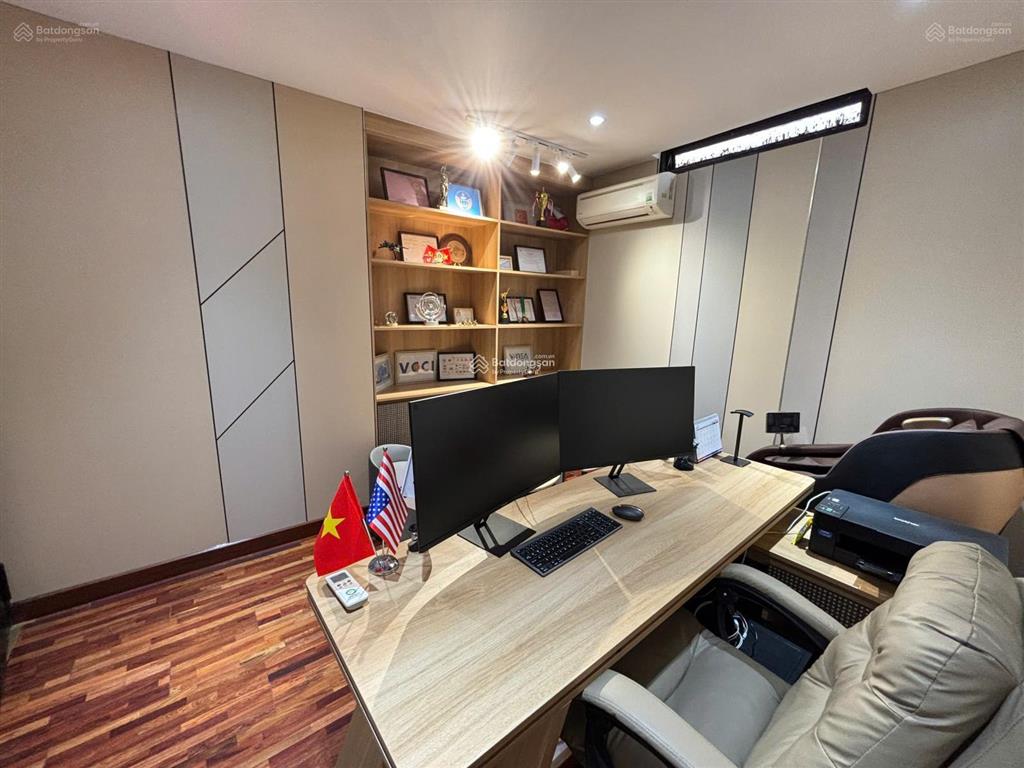 Cho thuê văn phòng 60m2 gần cầu trần thị lý full nội thất cao cấp chỉ 15 triệu/tháng
