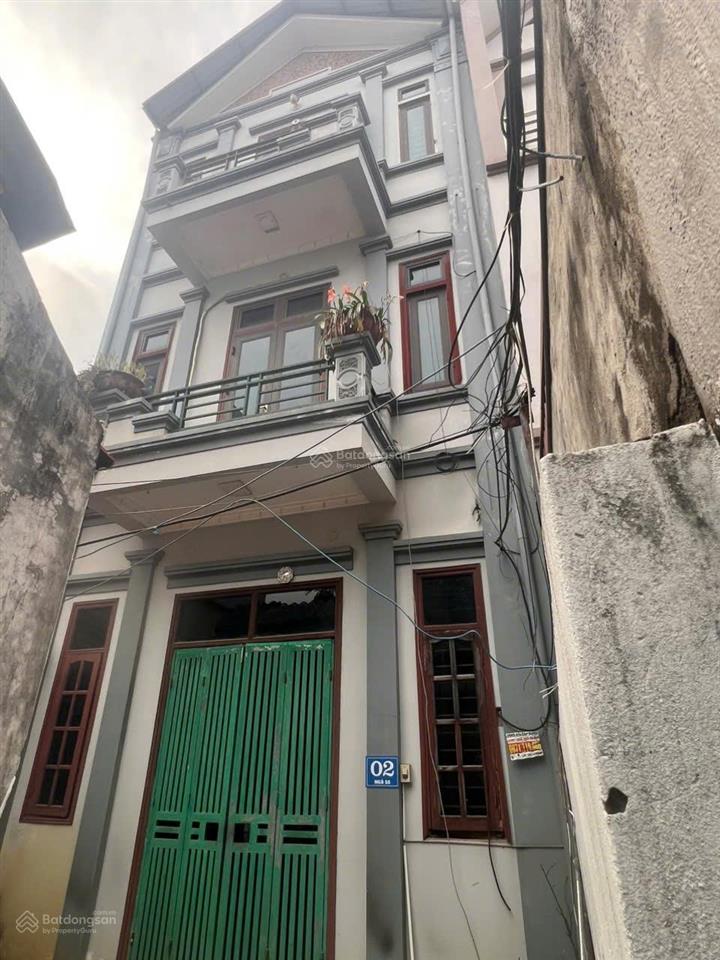 Chính chủ bán nhà 3 tầng kiên cố 58m2 song phương hoài đức full nội thất