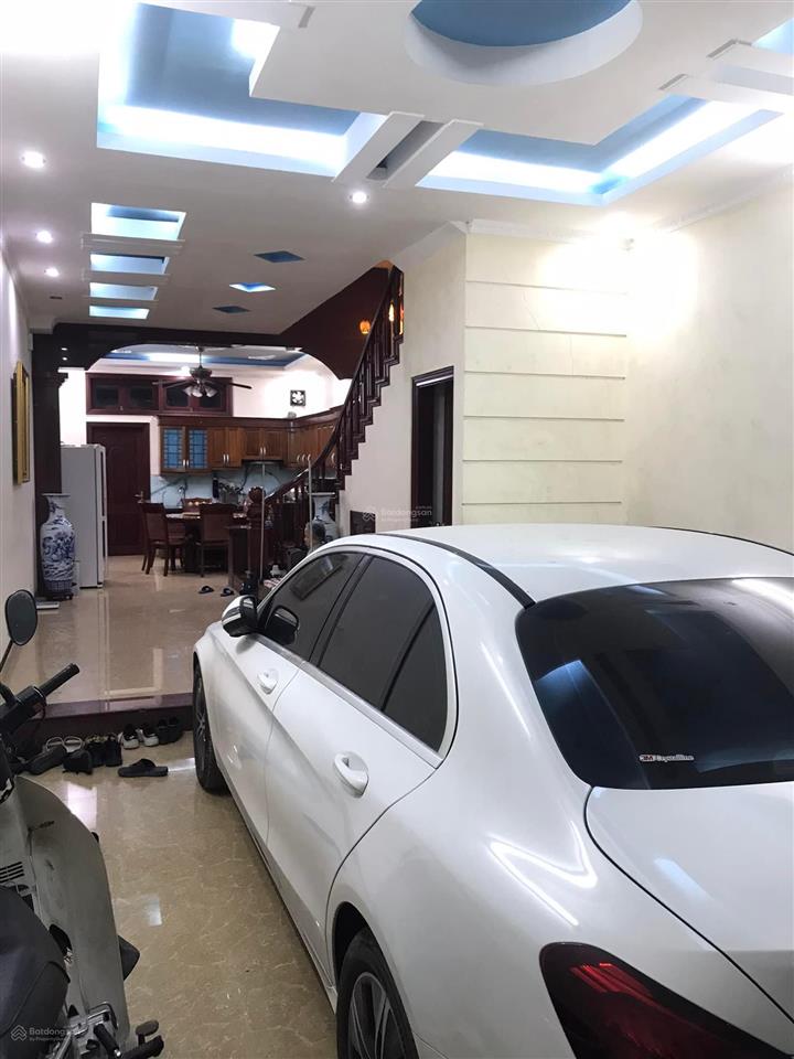 Cho thuê lk kdt văn quán dt 100m2, x4,5 tầng, mt 4.5m. 18 triệu, vỉa hè rộng gần phố