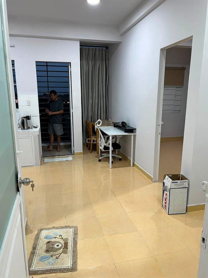 Cần bán căn góc chung cư Tín Phong 04 tầng