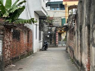 Siêu phẩm đường oto ngay ql1a giao thông thuận lợi hơn 3 tỷ