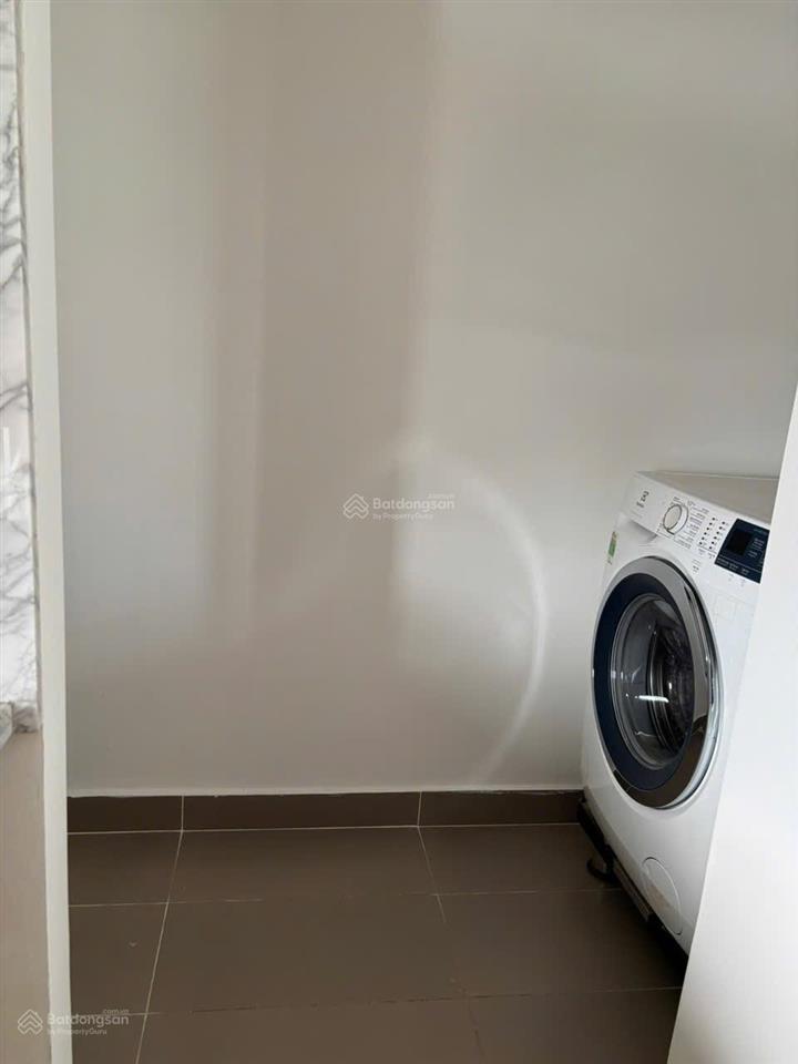 Bán căn hộ midori the view 61m², giá 2 tỷ 2 all in  có sẵn hđ thuê tới năm 2029 giá 12 triệu
