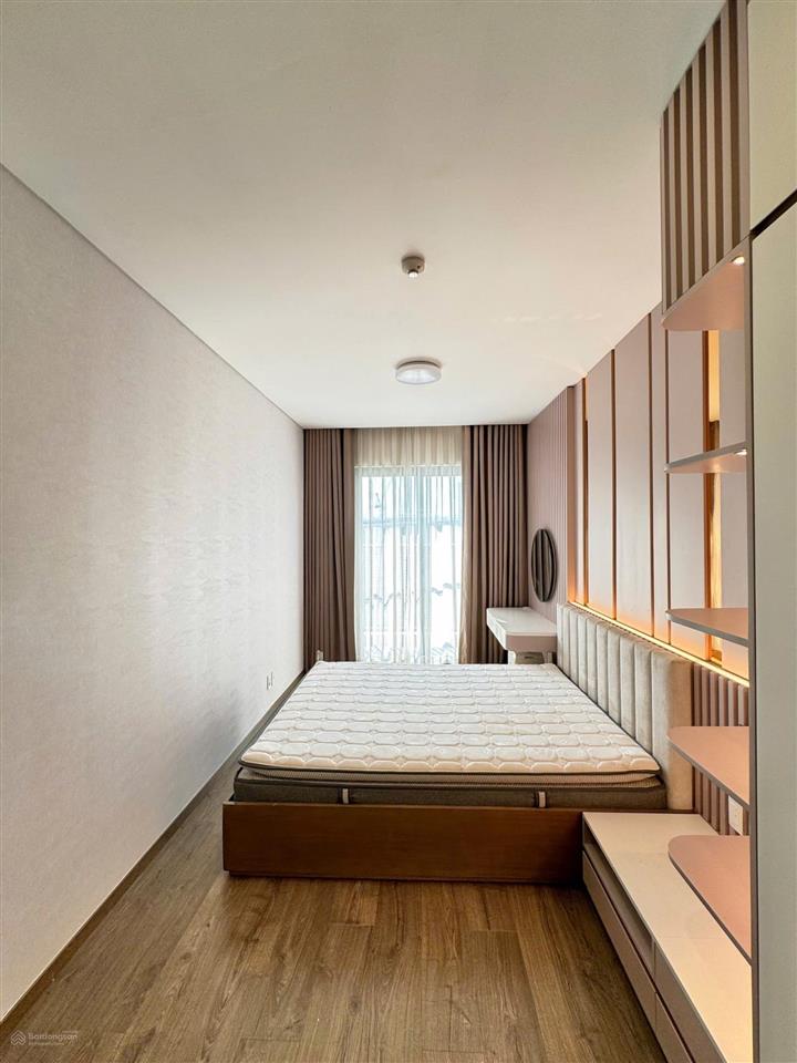Cho thuê căn hộ sora gardens 2 86m², 2pn, 2wc view hồ bơi tầng cao  tp mới bình dương