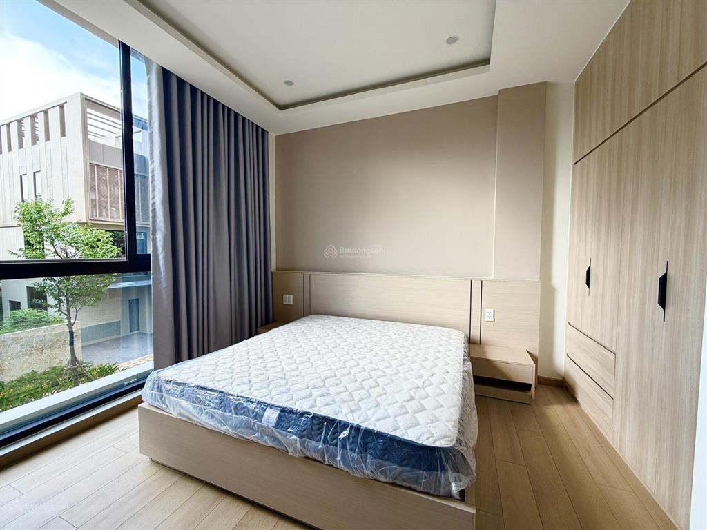 Cho thuê nhà phố the orchard  sycamore 4pn full nội thất giá 43 triệu (bao phí quản lý)