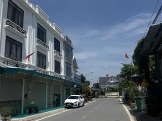 Nhượng lại 2 lô đất liền nhau giá hơn tỷ, cách chợ vĩnh khê 1 đi xe, ngõ oto