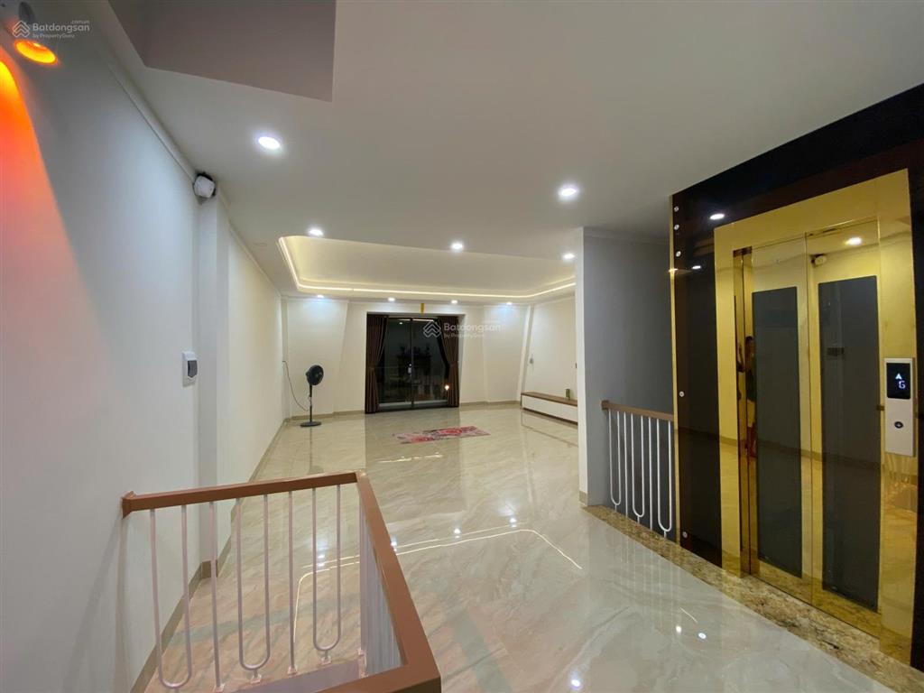 Ecocity 6x20m đã hoàn thiện, view phố đi bộ, sẵn dòng tiền. giá 9,5 tỷ