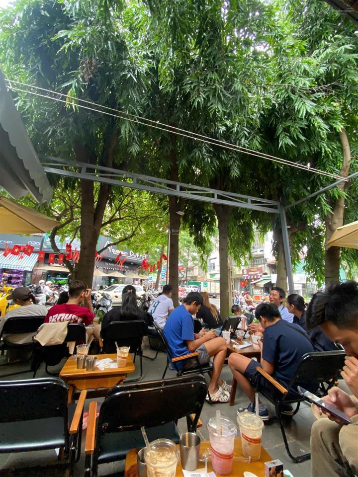 Bán góc 2 mặt tiền đường quang trung  vị trí đẹp, dòng tiền 20tr/tháng